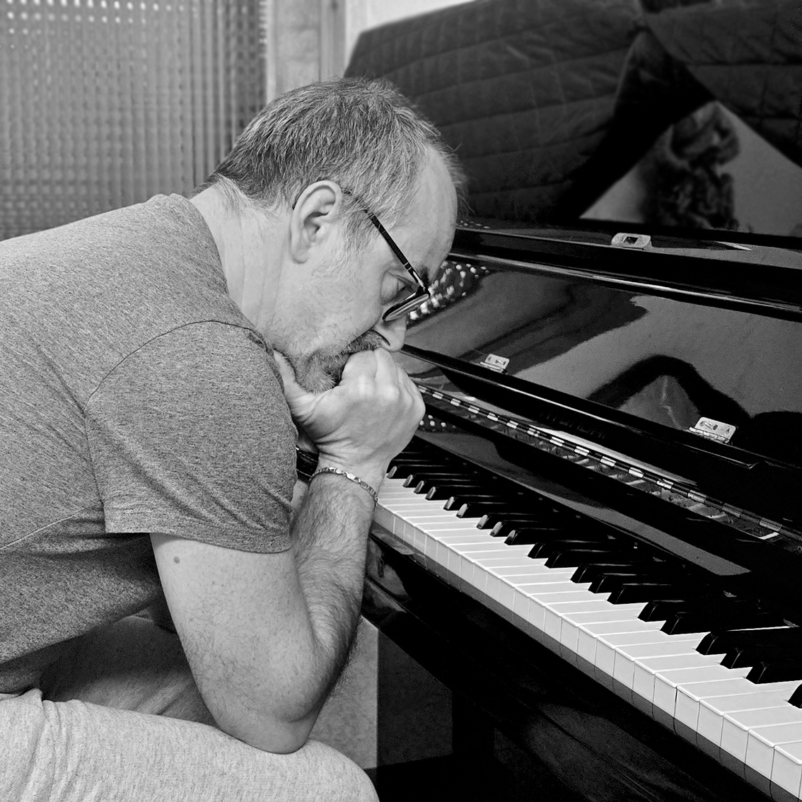 Std. JULIO PÉREZ (PIANO)